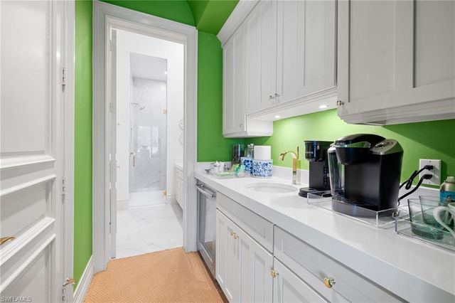 9959 Brassie BEND, Naples, FL 34108