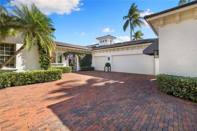9959 Brassie BEND, Naples, FL 34108