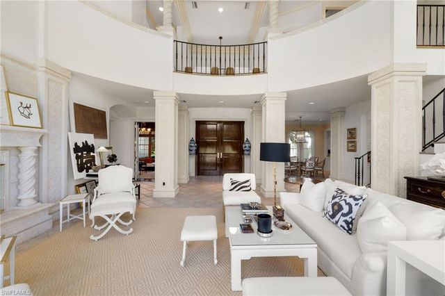 9959 Brassie BEND, Naples, FL 34108