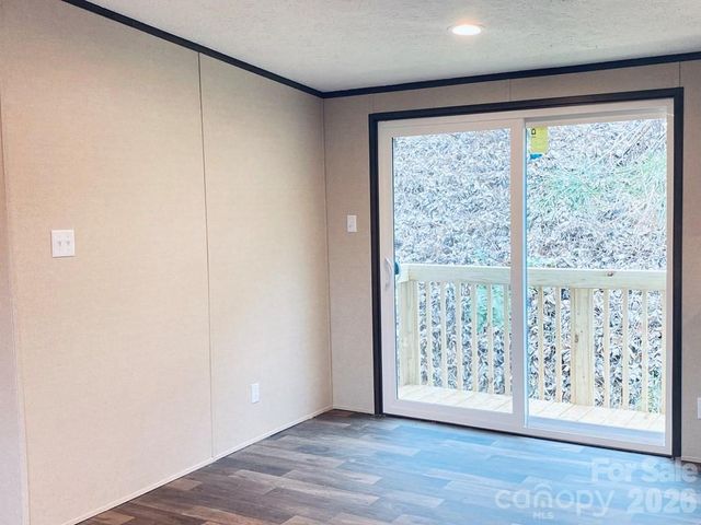 42 Nowhere Drive, Sylva, NC 28779