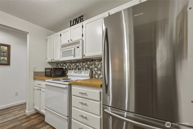6005 Merlot Lane SE, Lacey, WA 98513