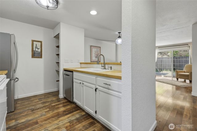 6005 Merlot Lane SE, Lacey, WA 98513