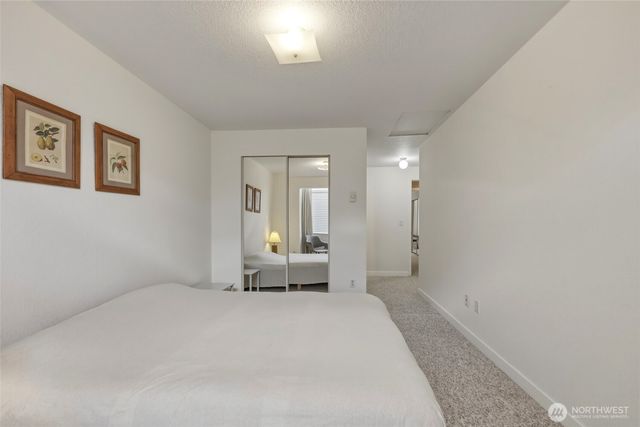 6005 Merlot Lane SE, Lacey, WA 98513