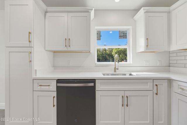 5812 Hammock Street, Mims, FL 32754