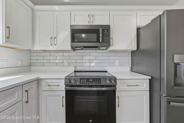 5812 Hammock Street, Mims, FL 32754