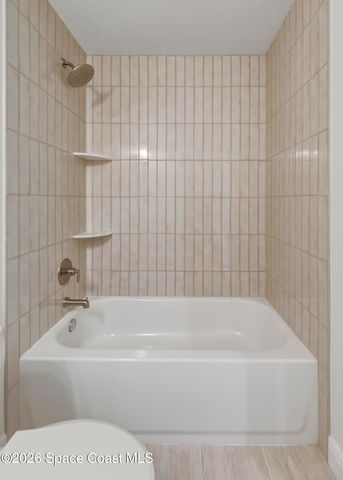 5812 Hammock Street, Mims, FL 32754