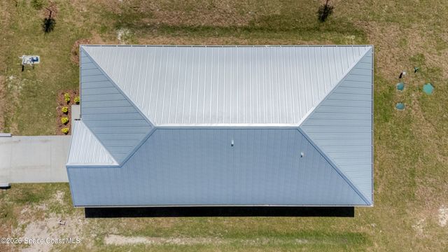 5812 Hammock Street, Mims, FL 32754