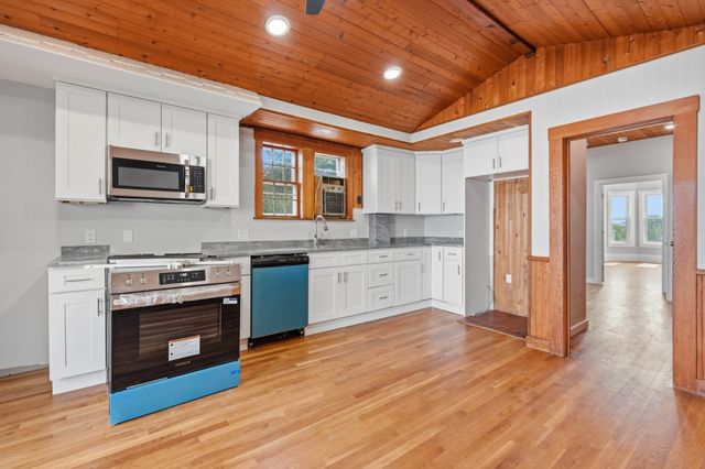 487-489 Sumner Street, Boston, MA 02128