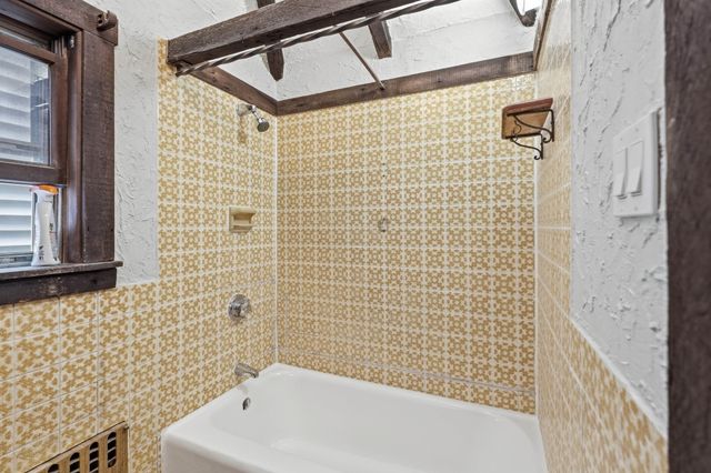 487-489 Sumner Street, Boston, MA 02128