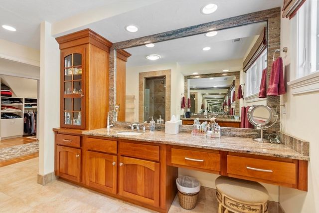 26 Corn Road, Bolton, MA 01740