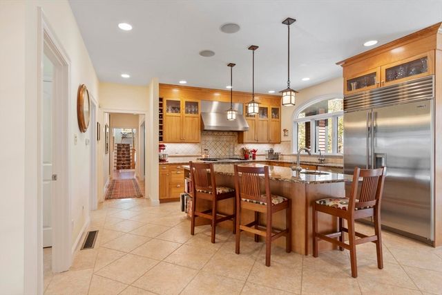 26 Corn Road, Bolton, MA 01740