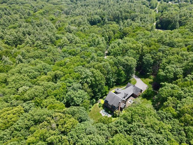 26 Corn Road, Bolton, MA 01740