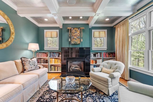 26 Corn Road, Bolton, MA 01740