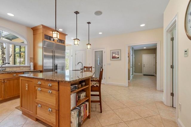 26 Corn Road, Bolton, MA 01740