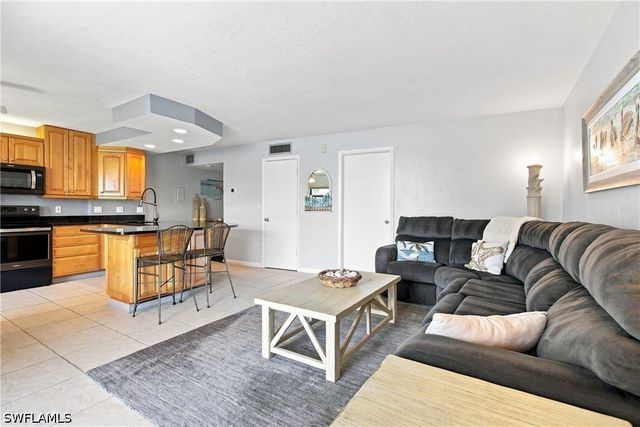 1085 Bald Eagle DR F401, Marco Island, FL 34145