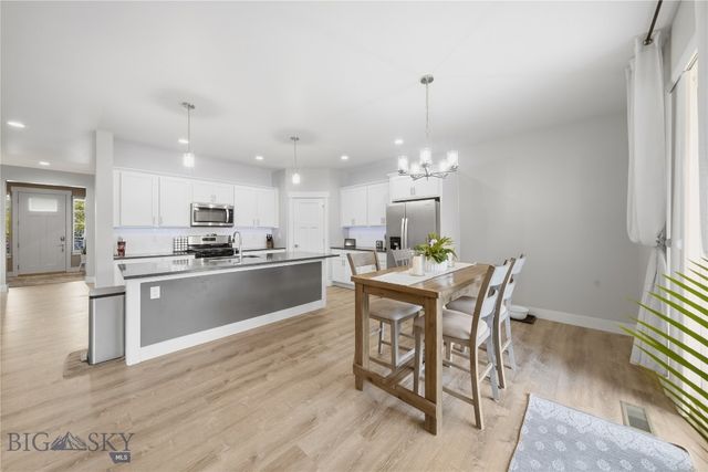 1502 Wyatt Earp Court, Belgrade, MT 59714
