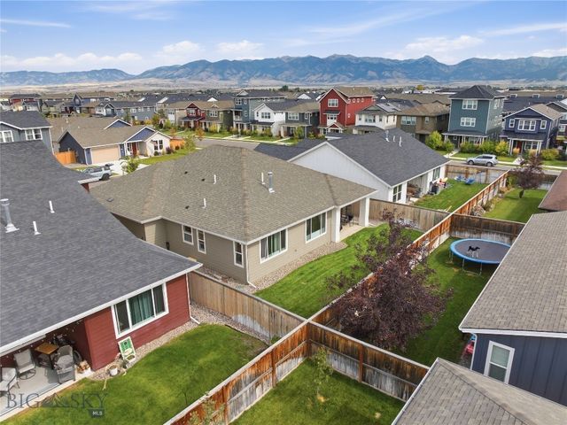 1502 Wyatt Earp Court, Belgrade, MT 59714