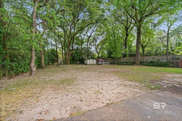 5955 Chalet Drive, Mobile, AL 36608