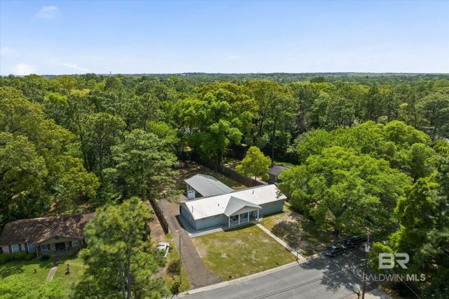 5955 Chalet Drive, Mobile, AL 36608