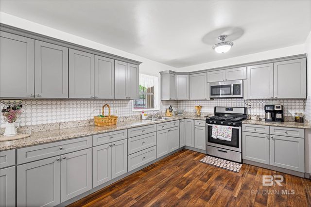 5955 Chalet Drive, Mobile, AL 36608