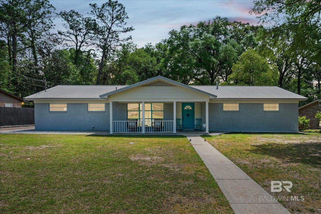 5955 Chalet Drive, Mobile, AL 36608