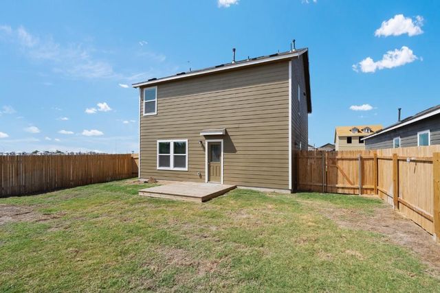 575 Gabbro Gardens, Maxwell, TX 78656