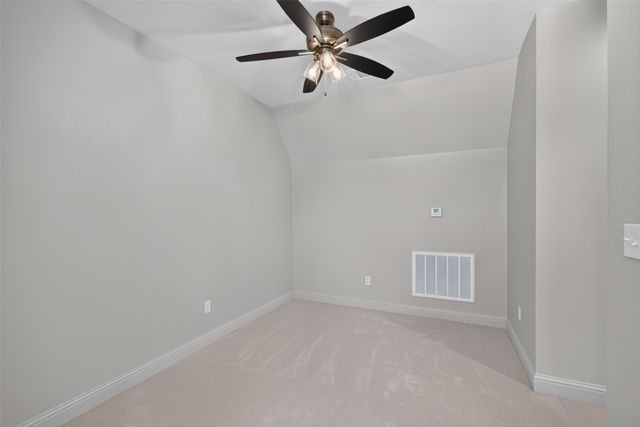204 St Andrews Lane, Benton, LA 71006