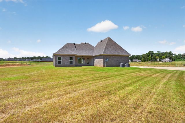 204 St Andrews Lane, Benton, LA 71006