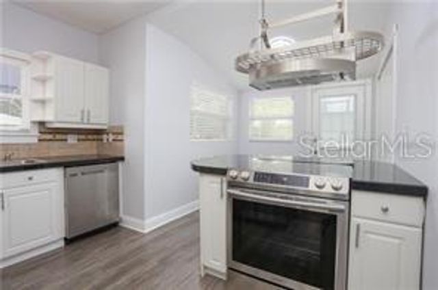 1922 CANTON STREET, Orlando, FL 32803