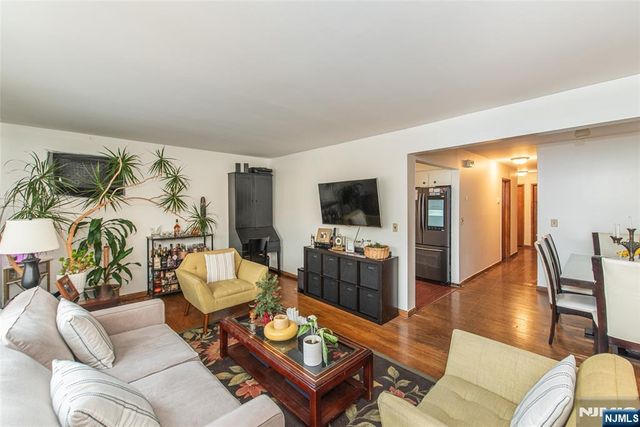 472 Walker Street, Fairview, NJ 07022
