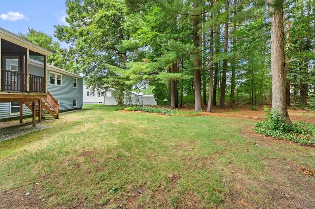 18 Dunloggin Road, Nashua, NH 03063