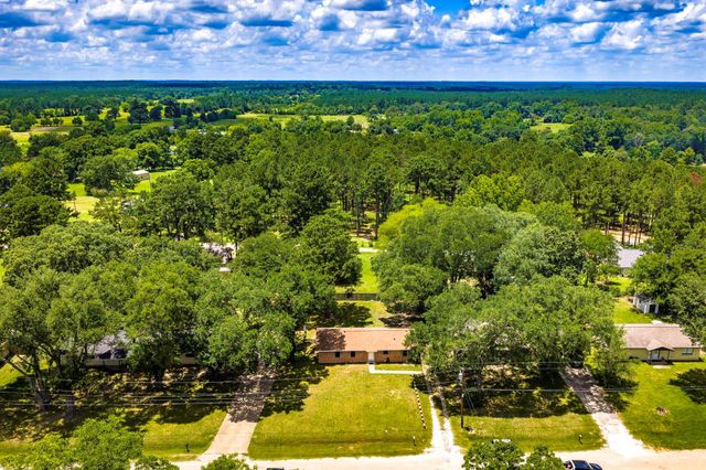 235 Crestway Street, Trinity, TX 75862