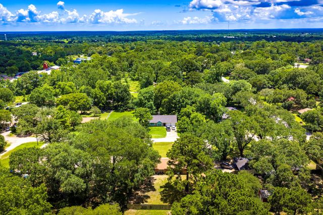 235 Crestway Street, Trinity, TX 75862