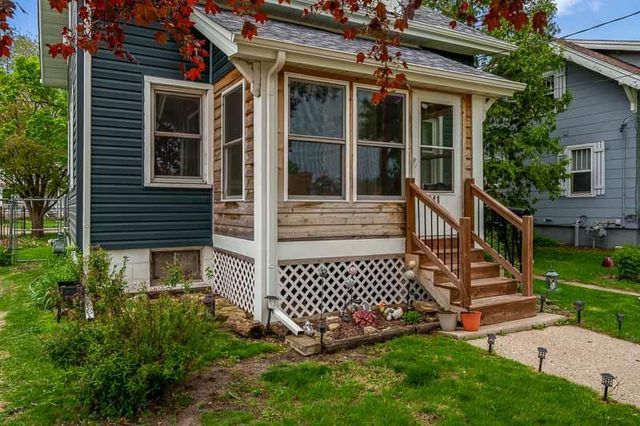 541 Roscoe Avenue, South Beloit, IL 61080
