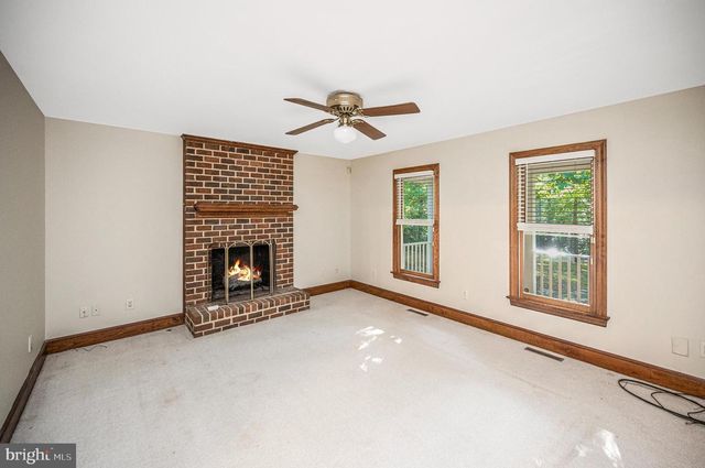 15295 TODD LN, Doswell, VA 23047