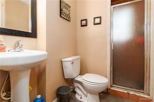 520 W Upas Avenue, Mcallen, TX 78501