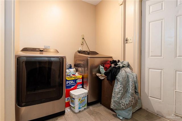 520 W Upas Avenue, Mcallen, TX 78501