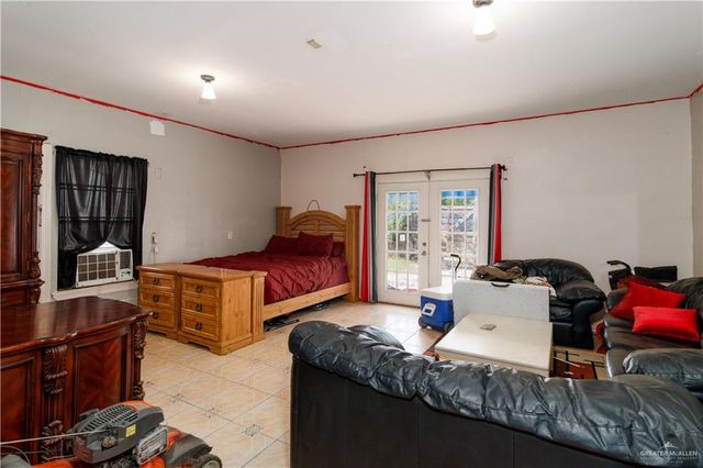 520 W Upas Avenue, Mcallen, TX 78501