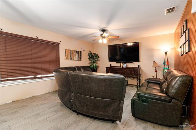 520 W Upas Avenue, Mcallen, TX 78501