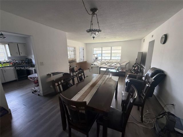 141 NE 10th Ave 17B, Hallandale Beach, FL 33009