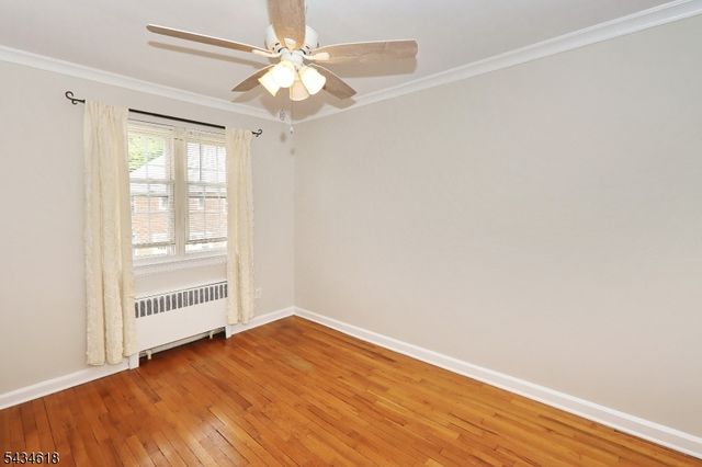 43 Parkway Village, Cranford Twp., NJ 07016