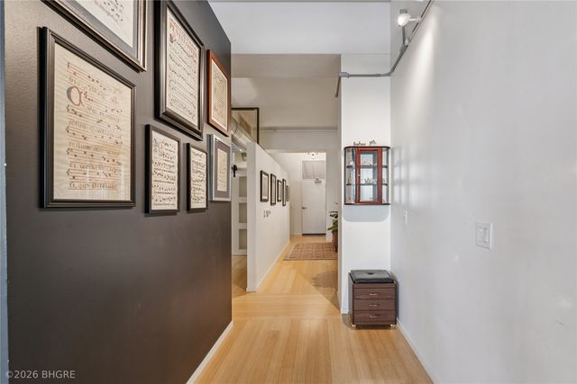 111 10th Street 302, Des Moines, IA 50309