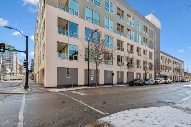 111 10th Street 302, Des Moines, IA 50309
