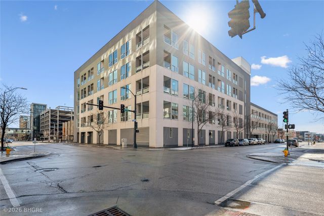 111 10th Street 302, Des Moines, IA 50309