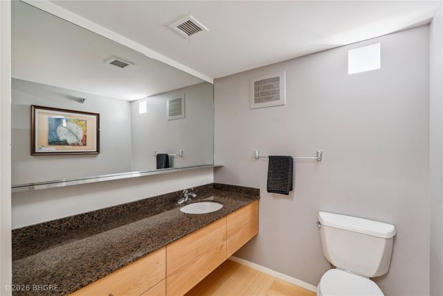 111 10th Street 302, Des Moines, IA 50309