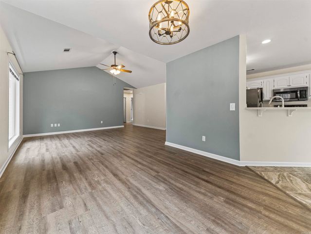 4 Perfecto Court, Hot Springs Village, AR 71909