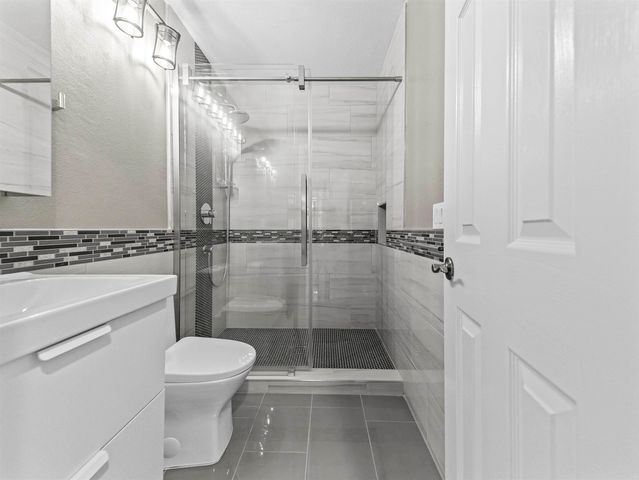 4 Perfecto Court, Hot Springs Village, AR 71909