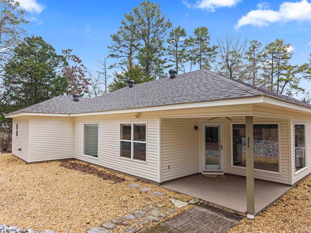 4 Perfecto Court, Hot Springs Village, AR 71909