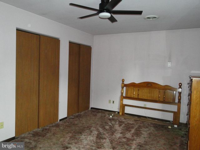 141 S 9TH ST, Quakertown, PA 18951