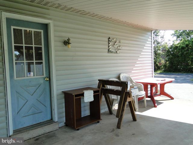 141 S 9TH ST, Quakertown, PA 18951